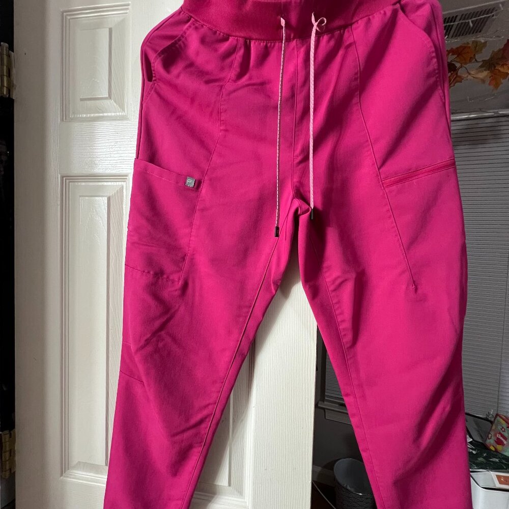 Fabletics High-Rise On Call Scrub Joggers